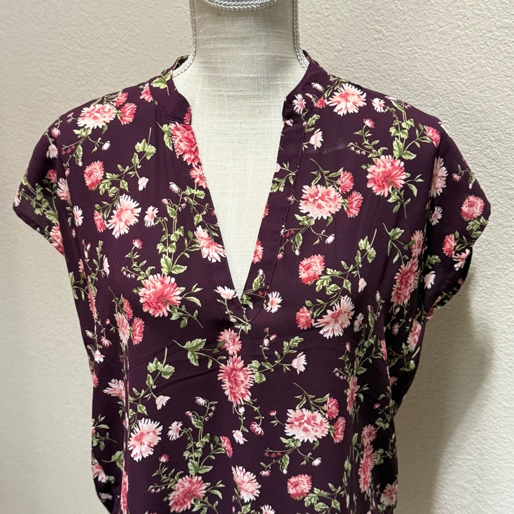 Forever 21 Floral Blouse - Purple and Pink - Size Small - Picture 2 of 12